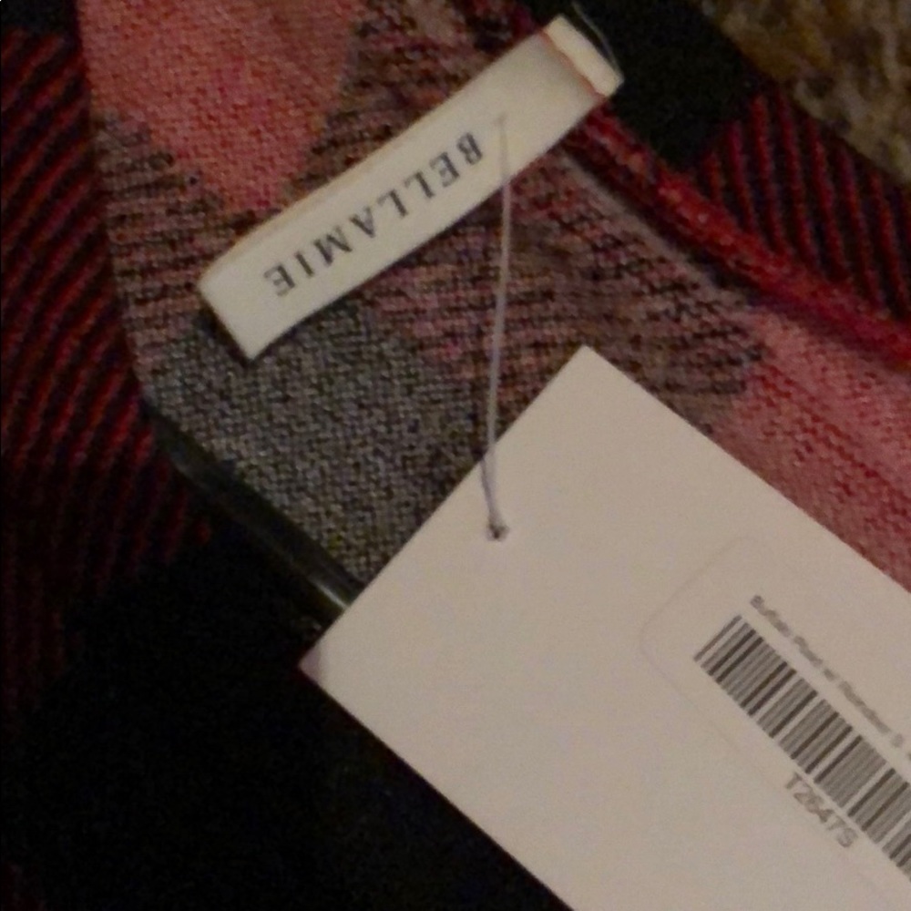 Sweater - Picture 2 of 2
